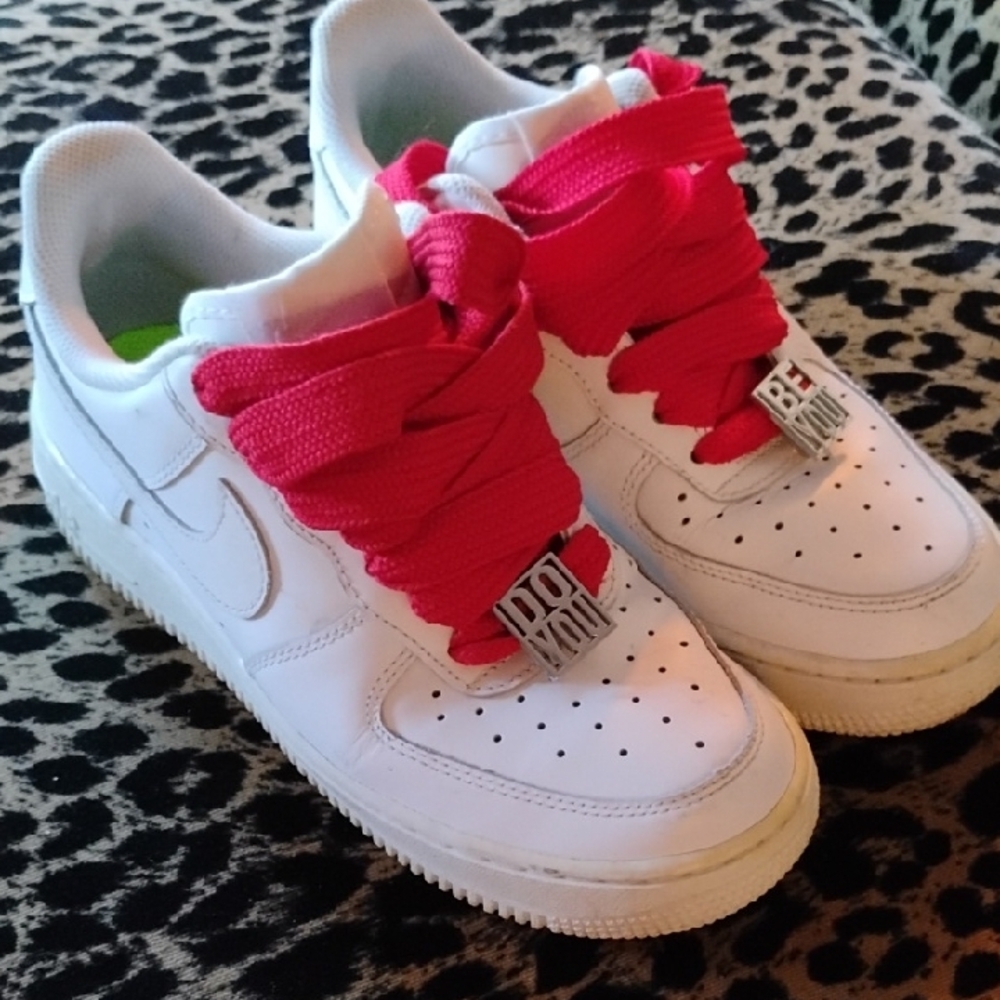 Nike White Sneakers with Bold Pink Laces